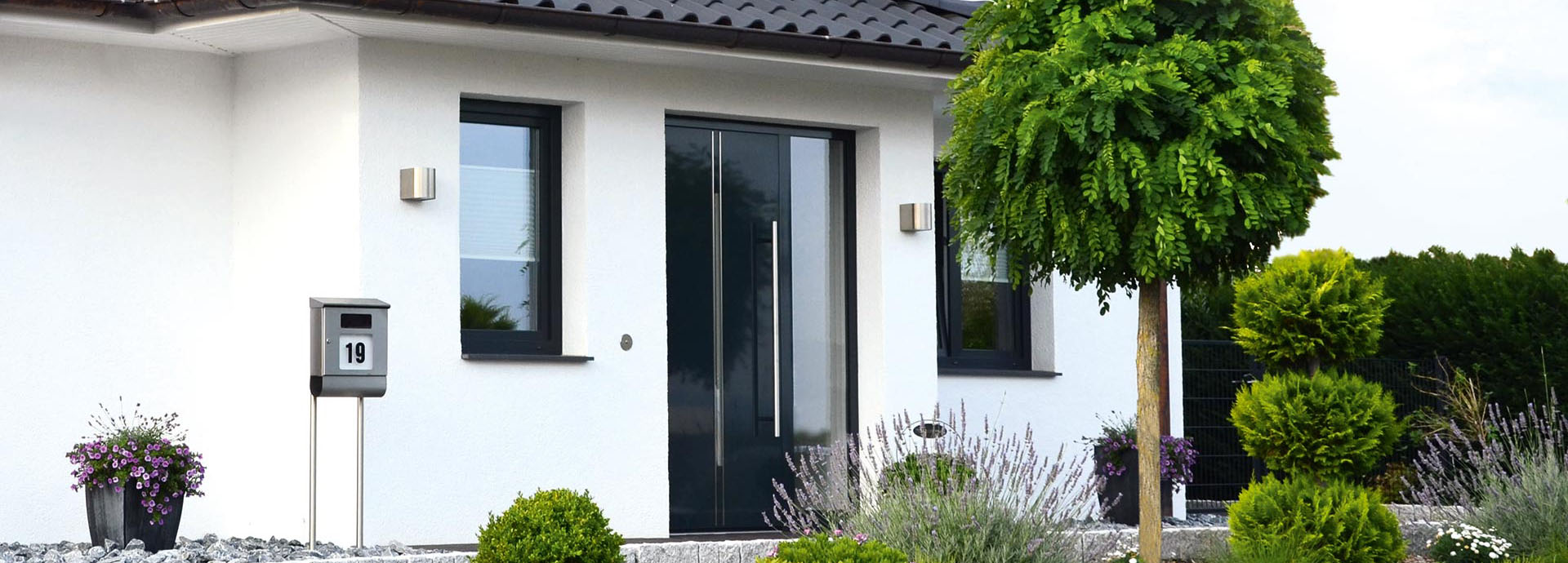 Homepage Fa. ROBERTUS GmbH: Startbild